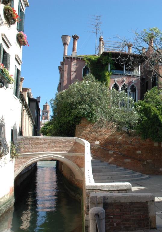 Guest House La Chicca Veneza Exterior foto